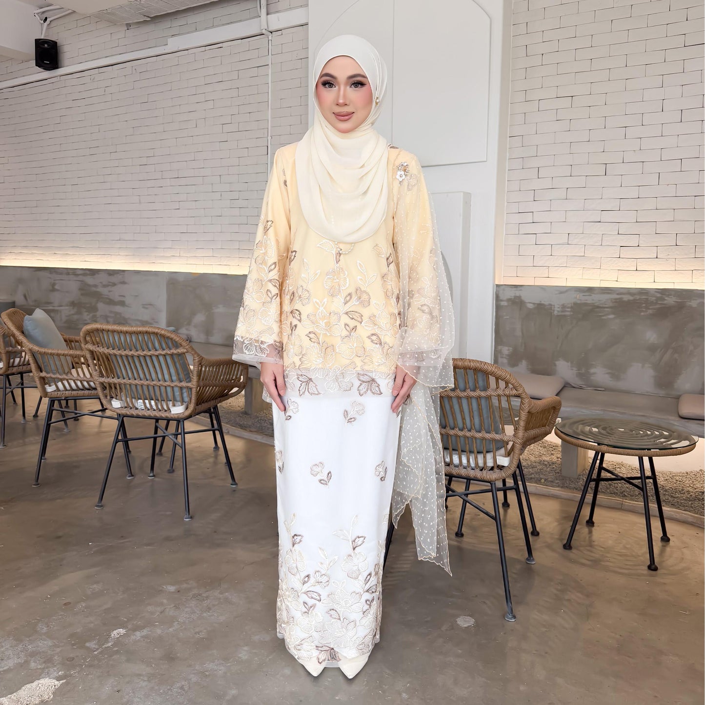 Kurung Maya