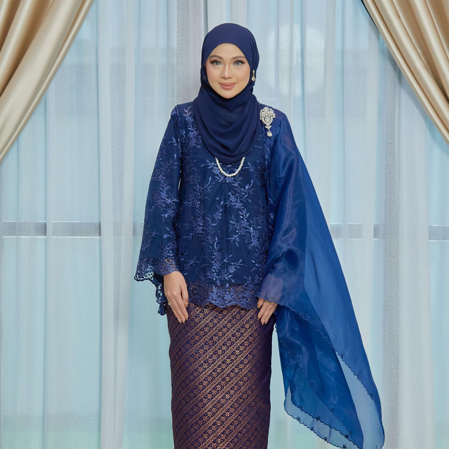 Kurung Seri Anggun