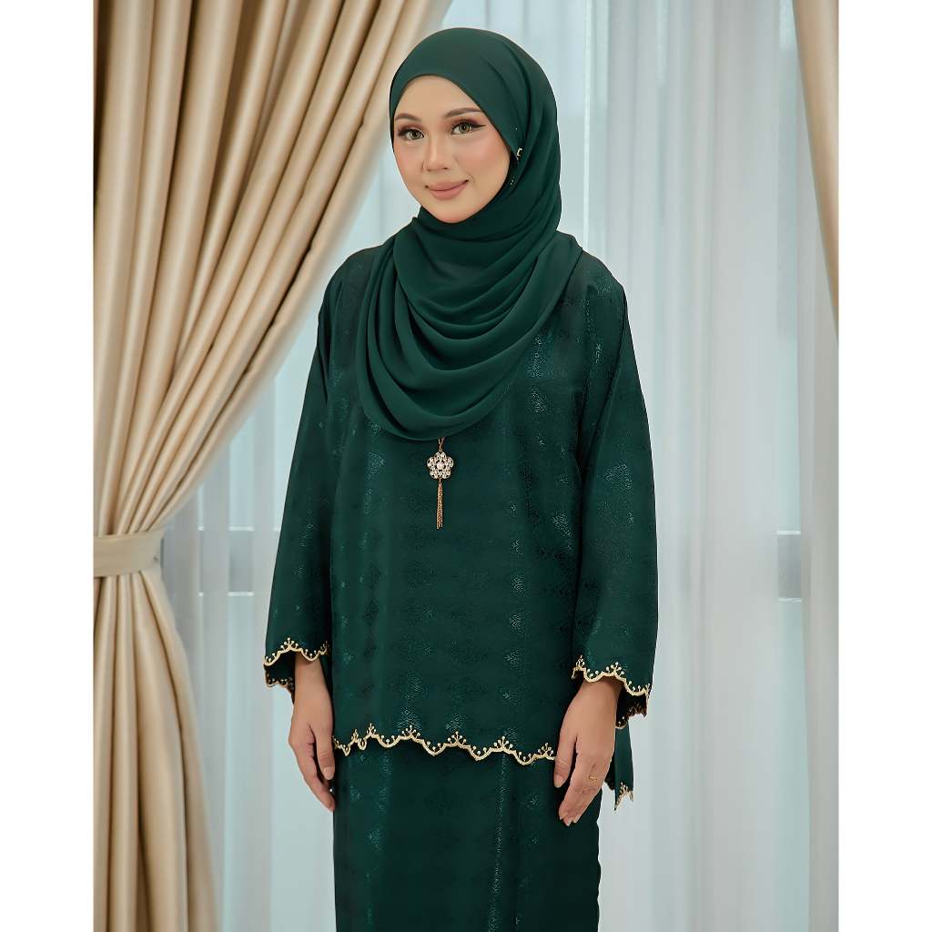 Kurung Jesnita