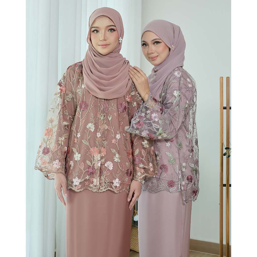 Kurung Helena