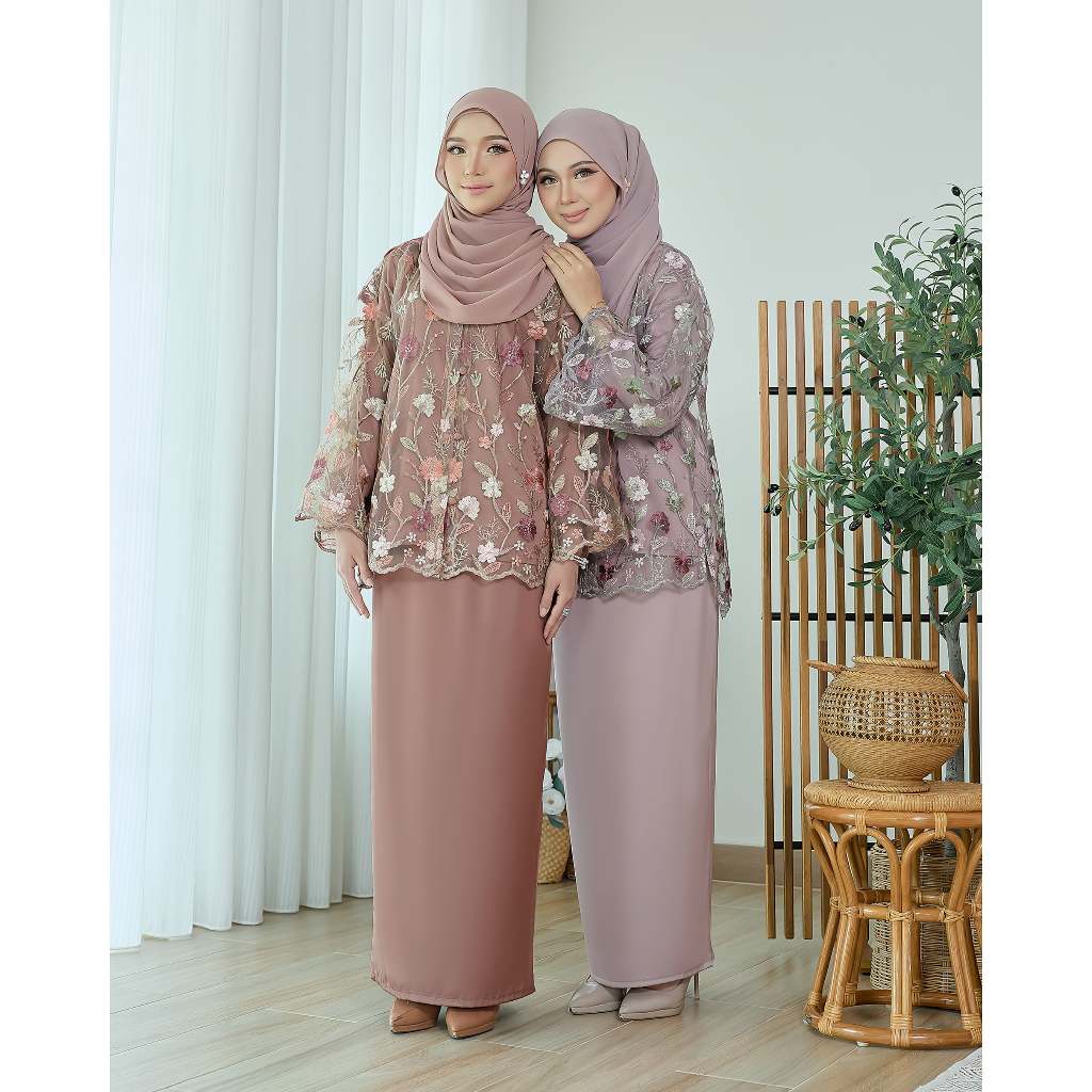 Kurung Helena