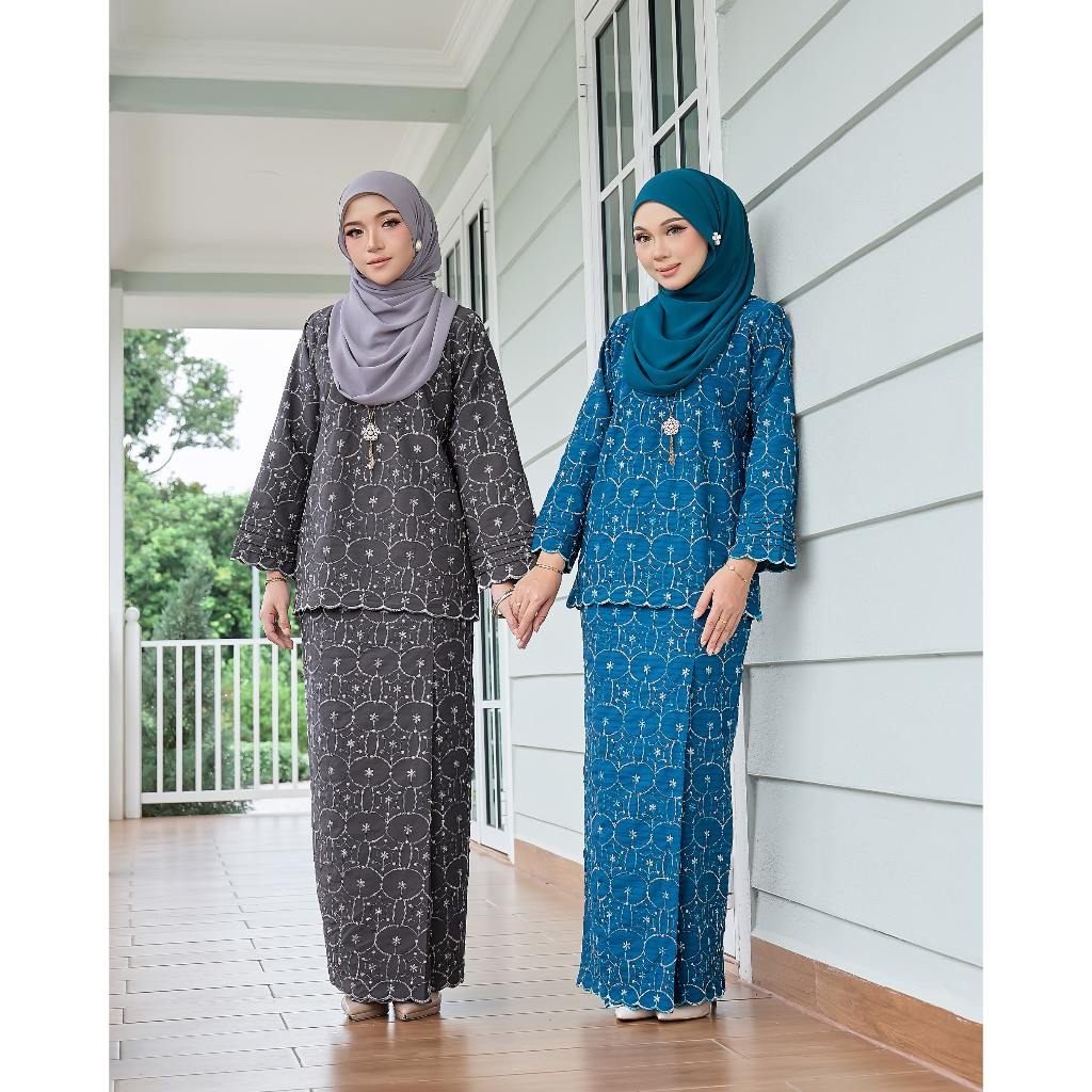 Kurung Karina