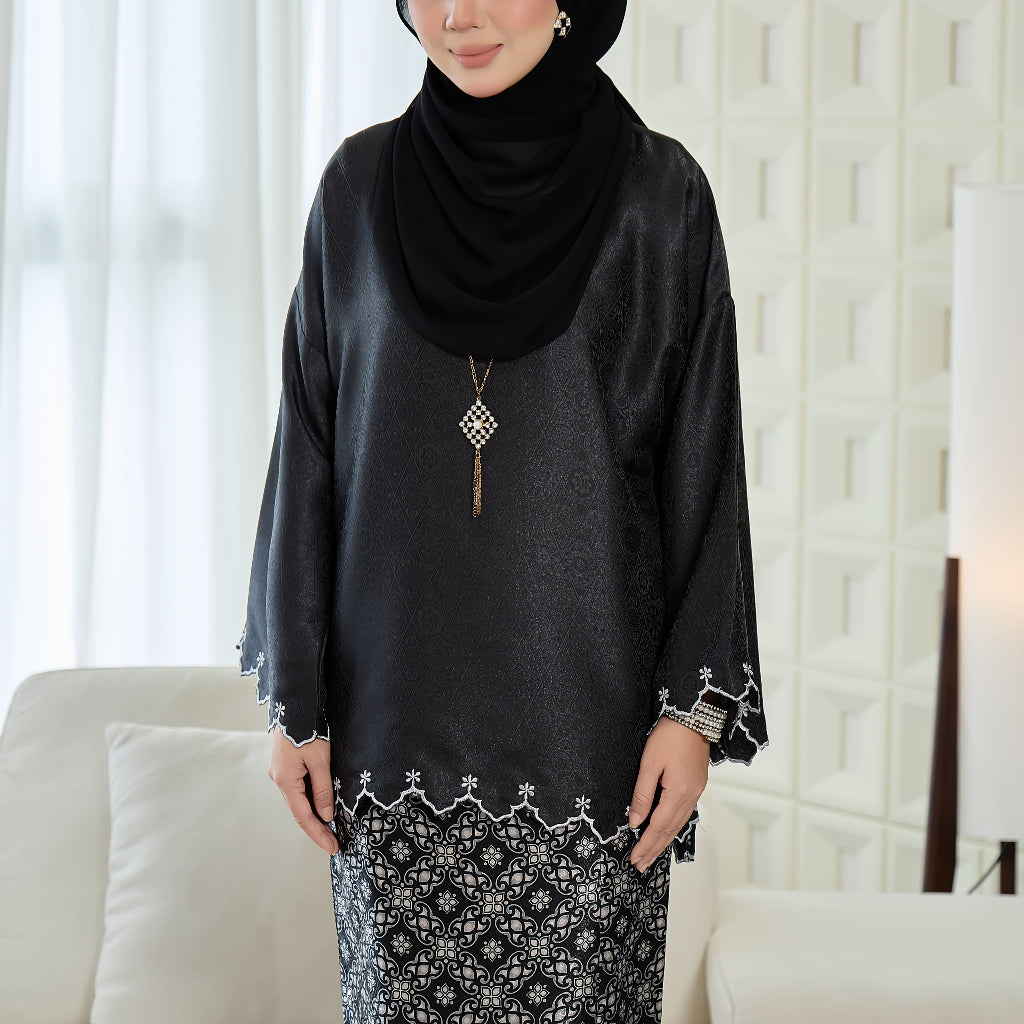 Kurung Thalita