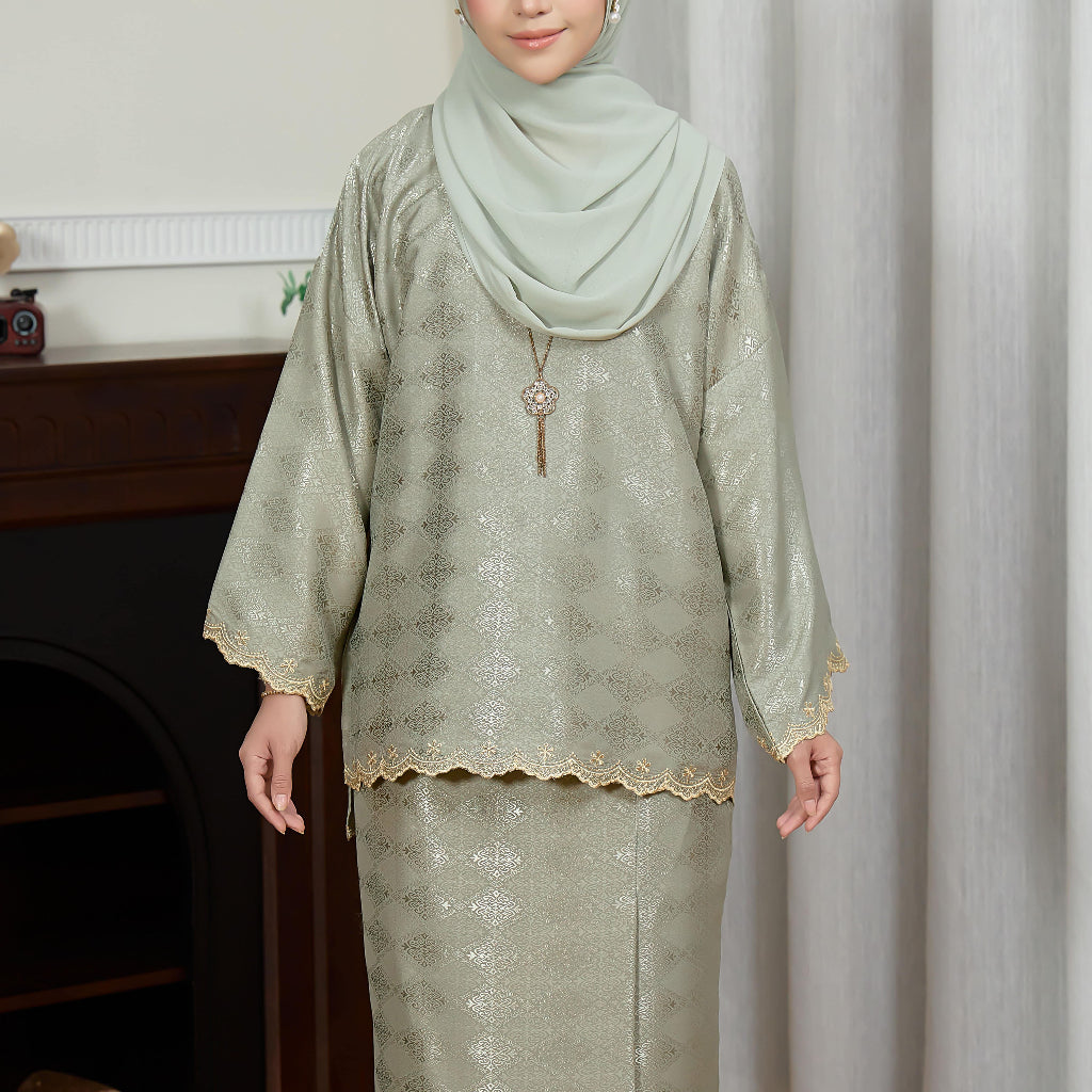 Kurung Dewi