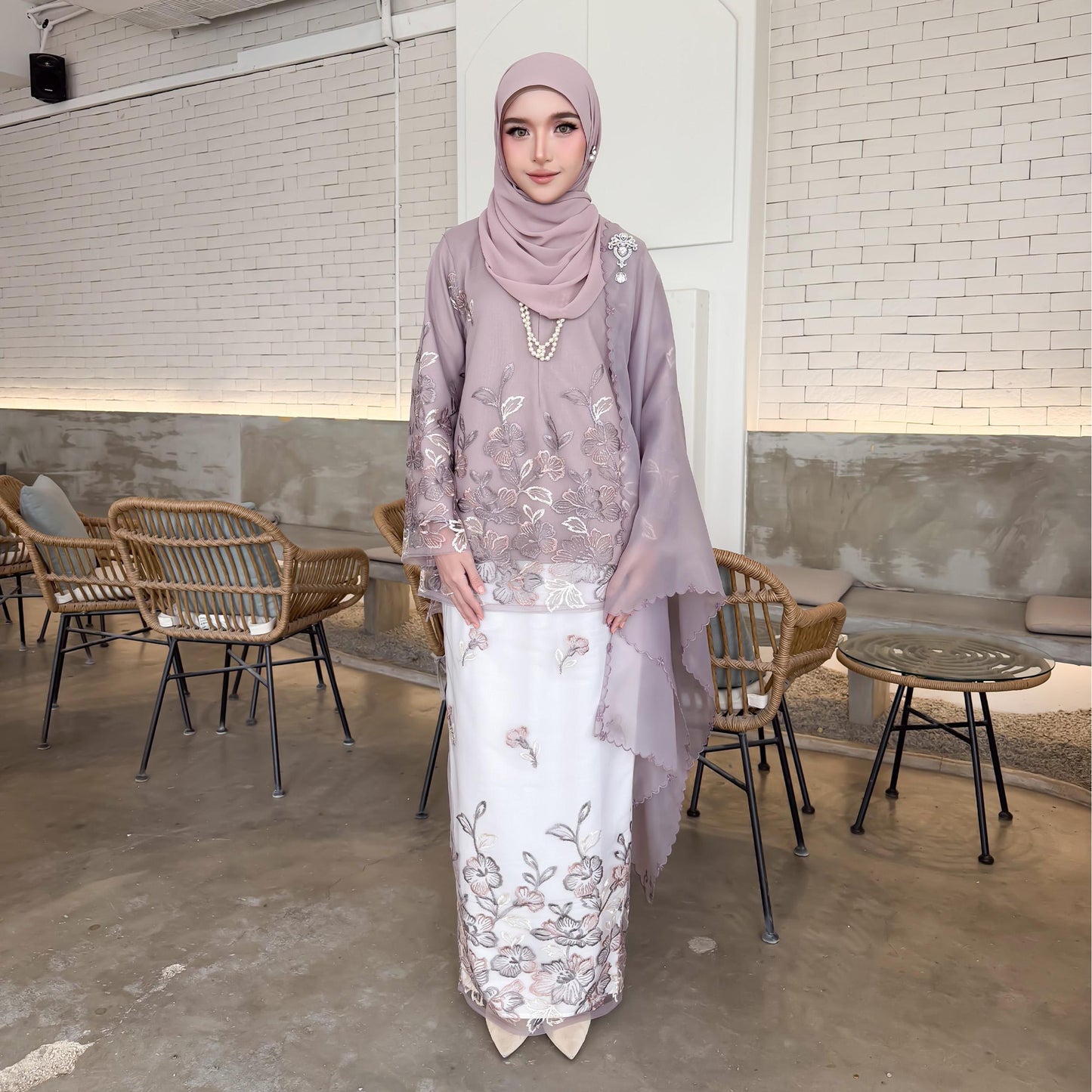 Kurung Maya