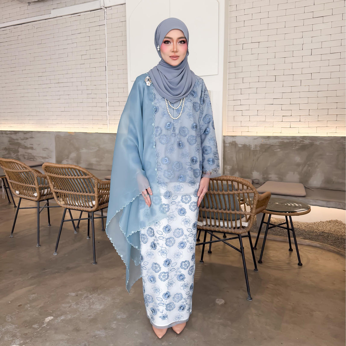 Kurung Lunara