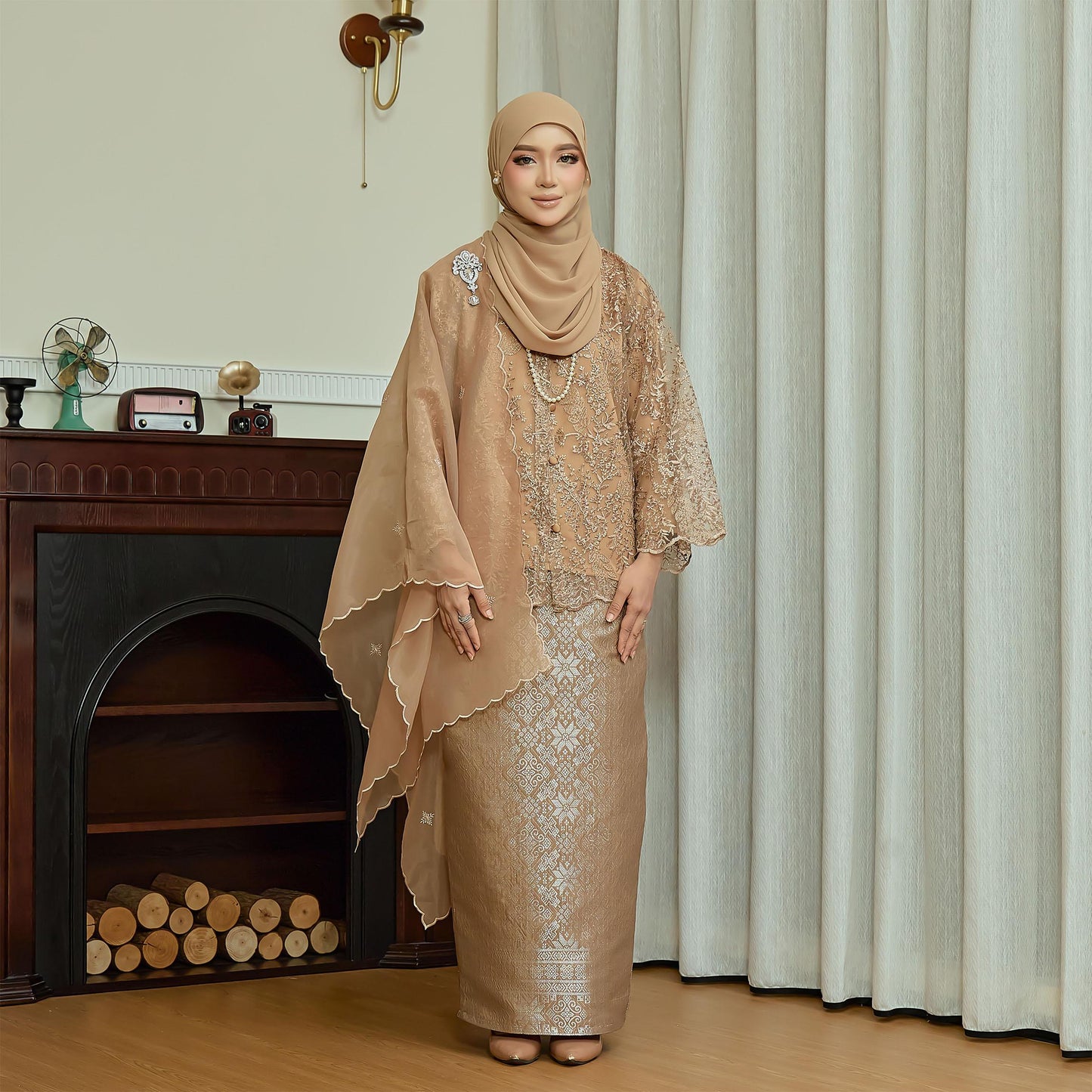 Kurung Aralyn