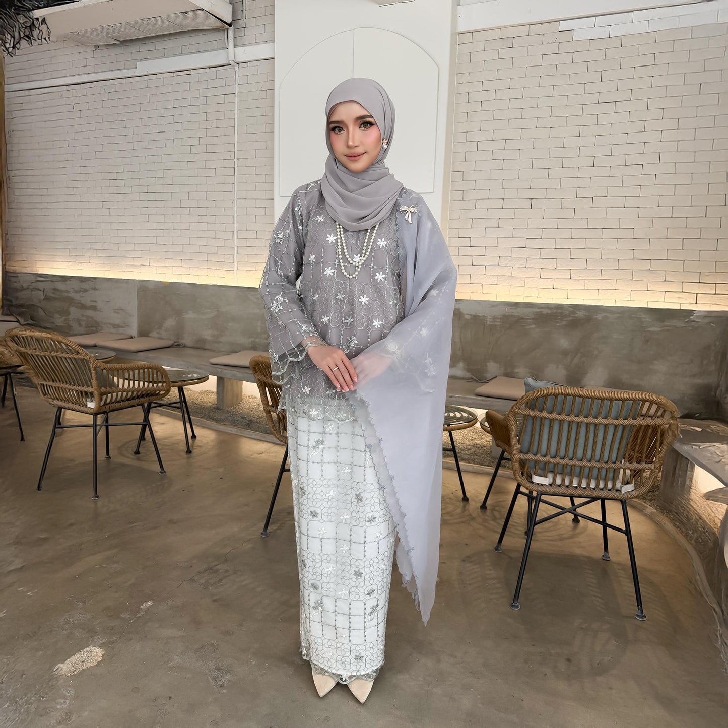 Kurung Rosella
