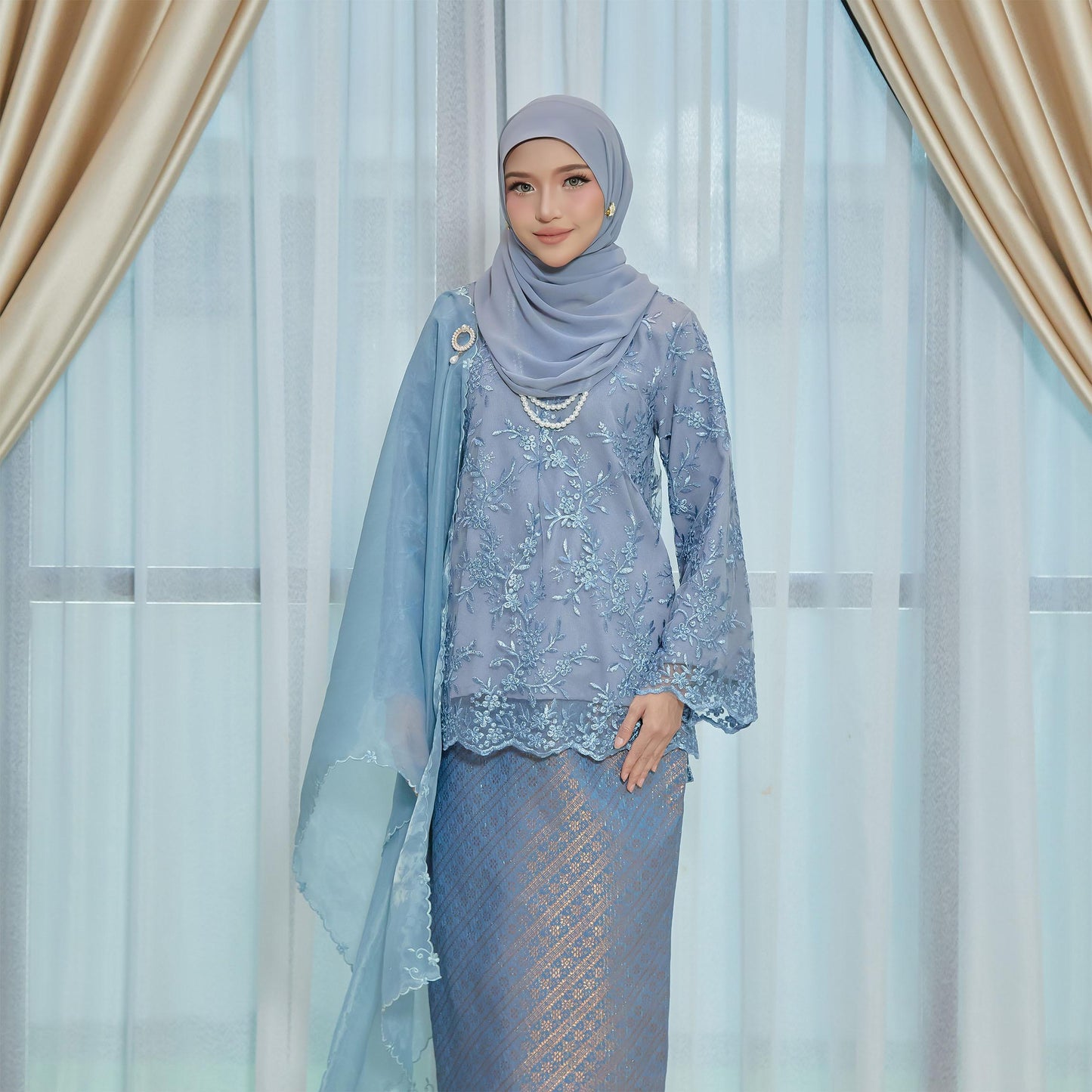 Kurung Seri Anggun