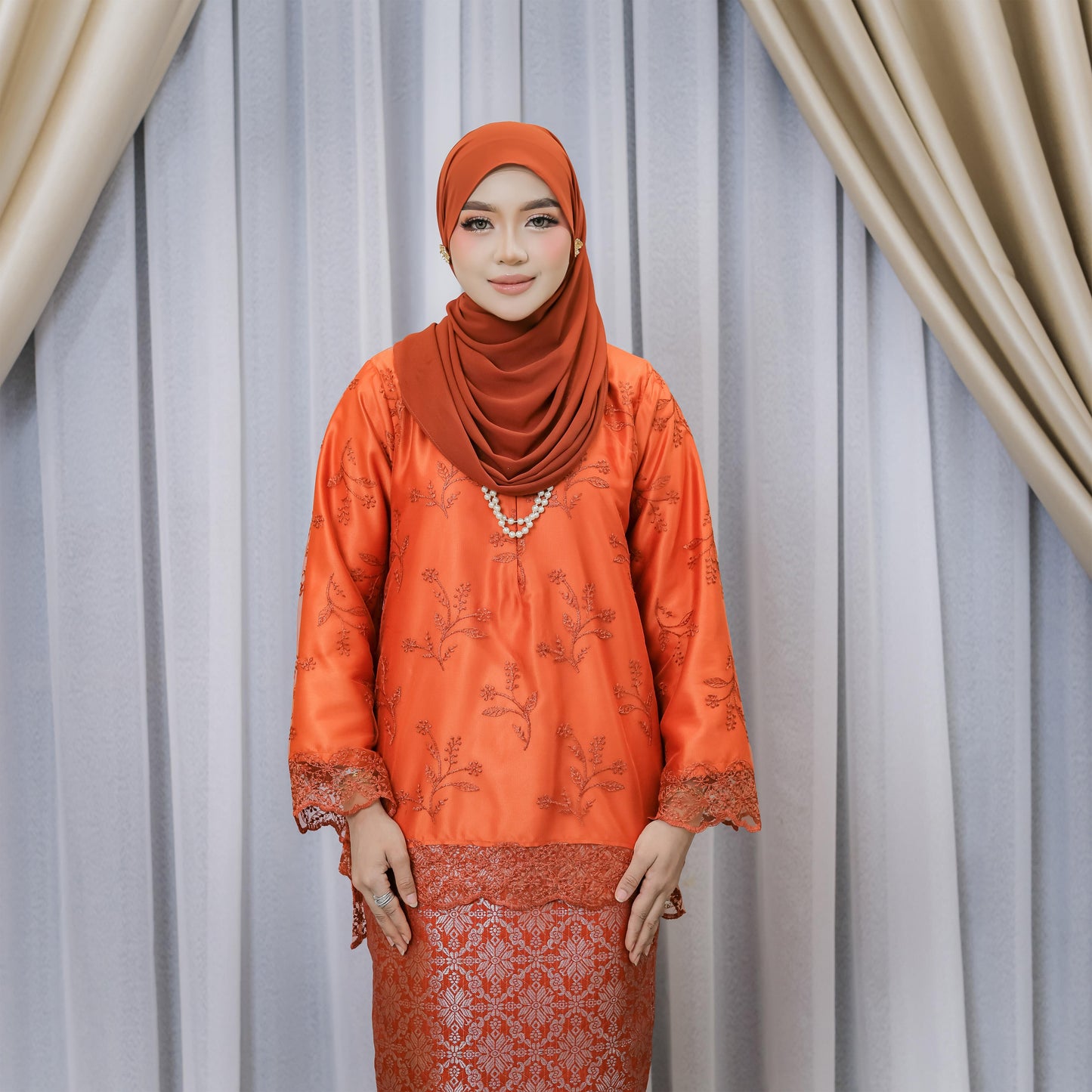 Kurung Elora