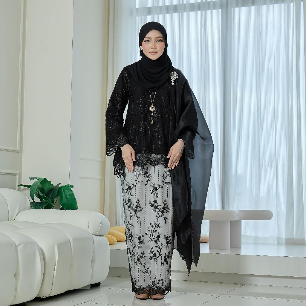 Kurung Viviana