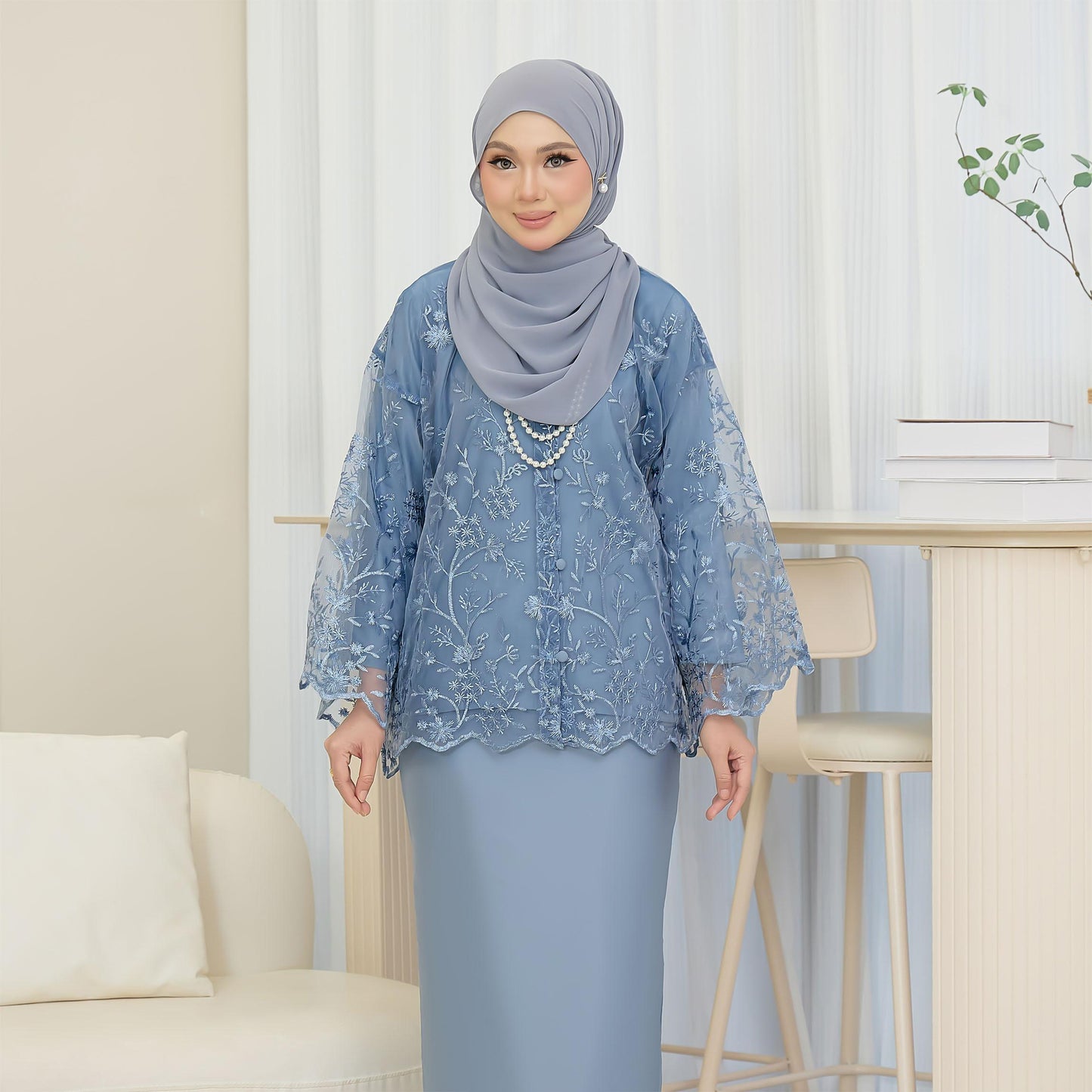 Kurung Aurelia