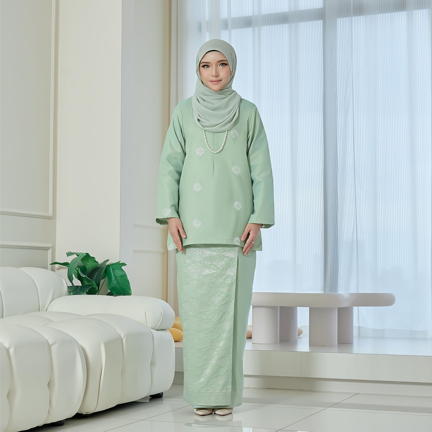 Kurung Ratna