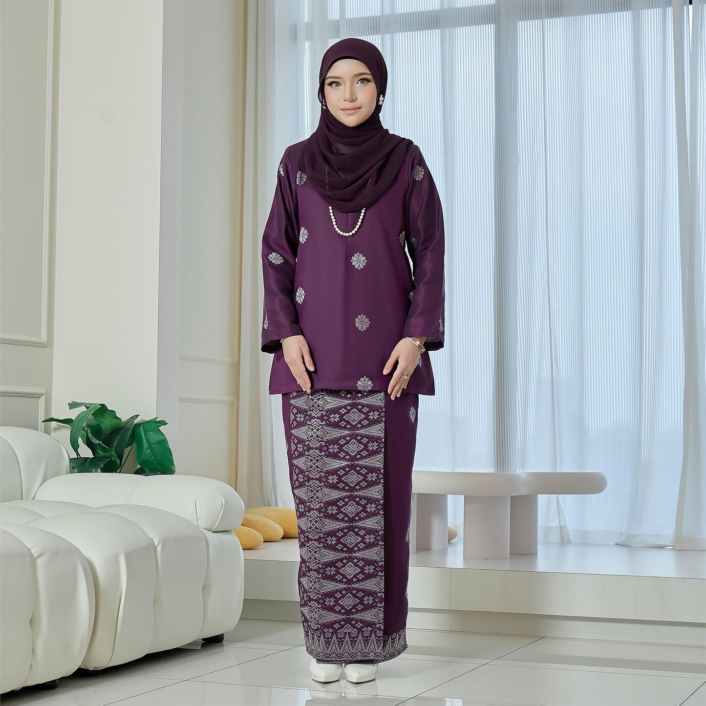 Kurung Ratna