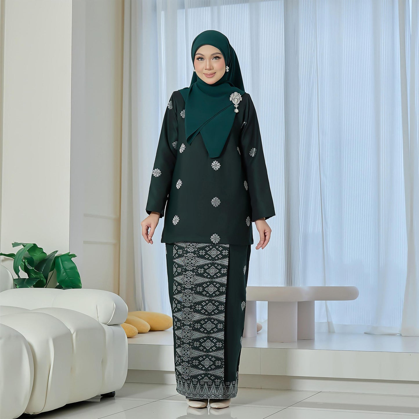 Kurung Ratna