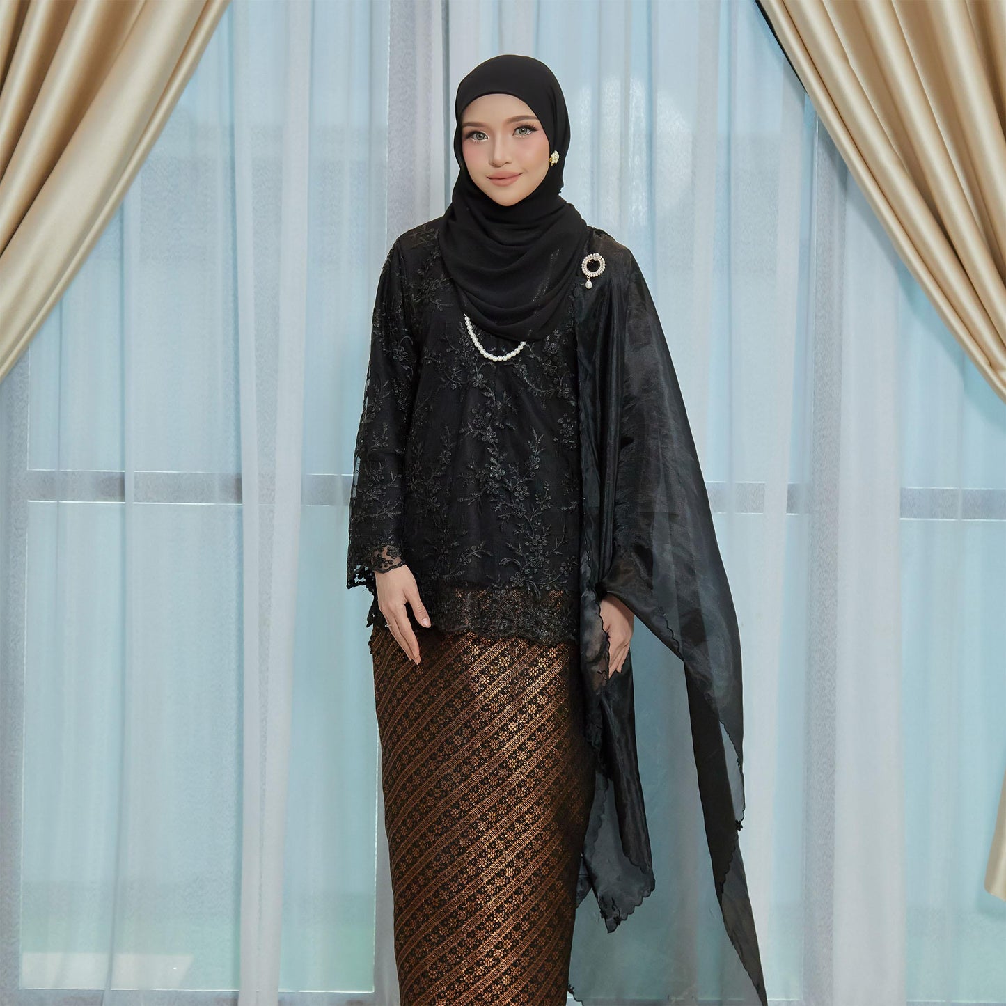 Kurung Seri Anggun