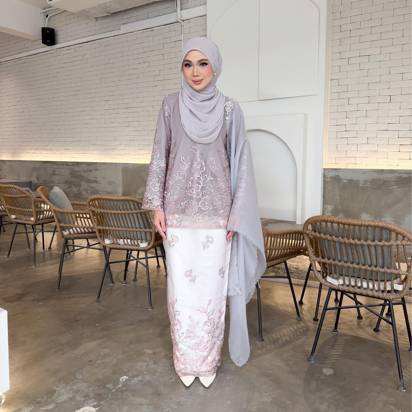 Kurung Maya