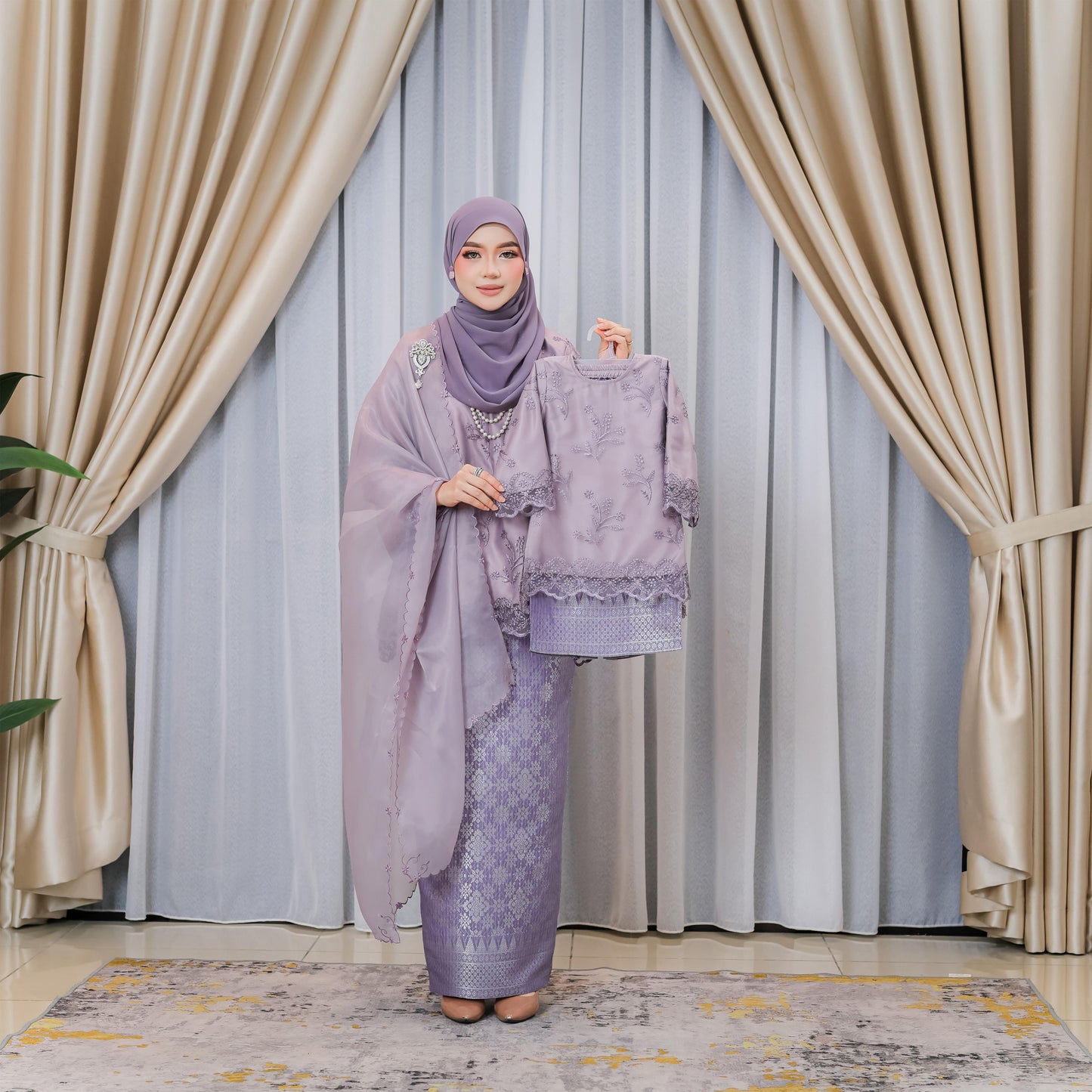 Kurung Elora