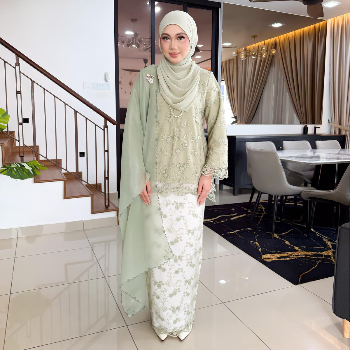 Kurung Rose Lily