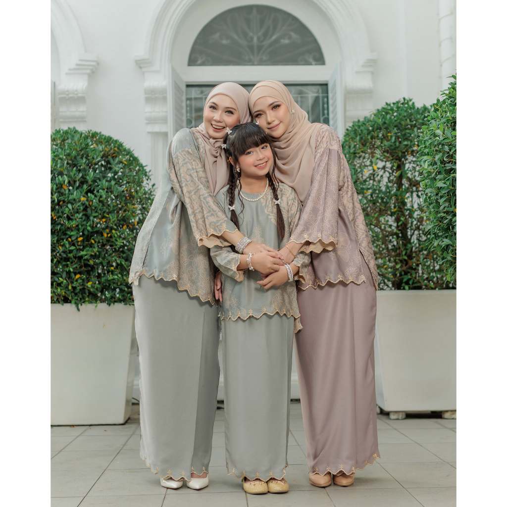 Kurung Teresa Kids