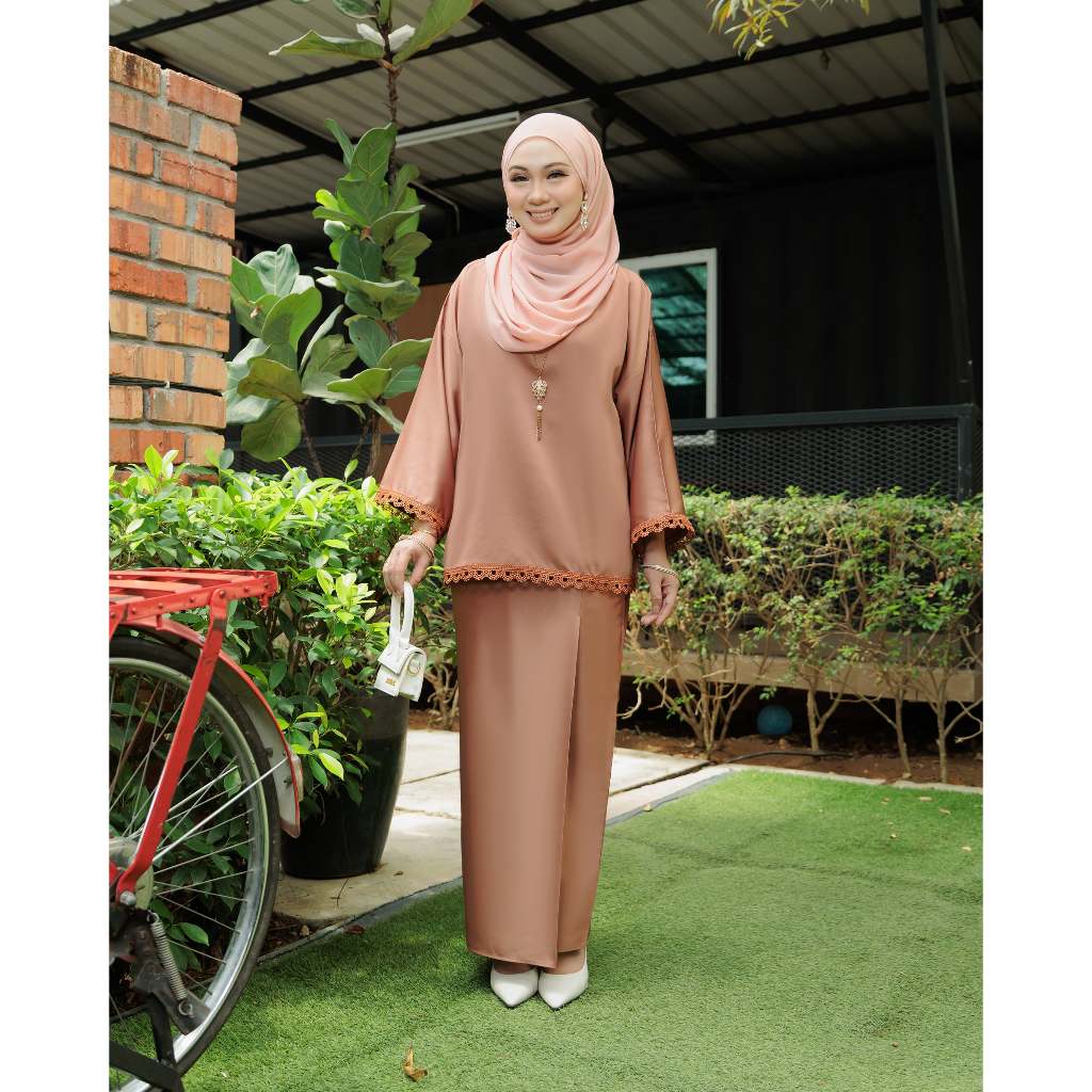 Kurung Theara