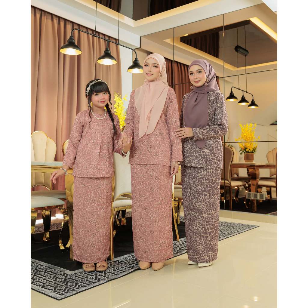 Kurung Celynda