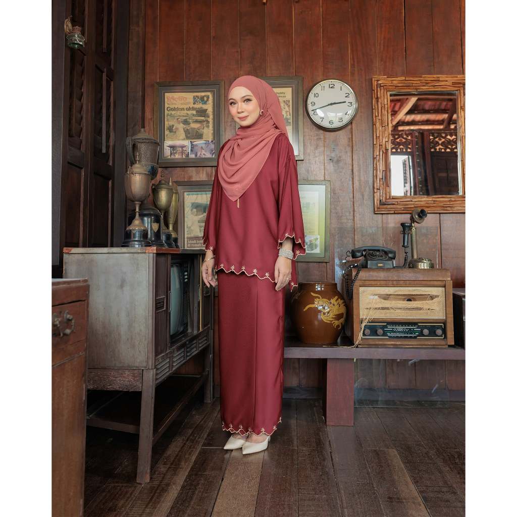 Kurung Teja