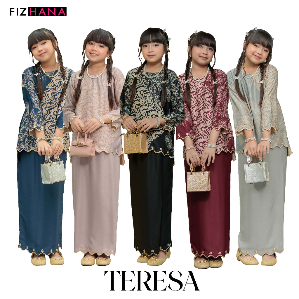 Kurung Teresa Kids