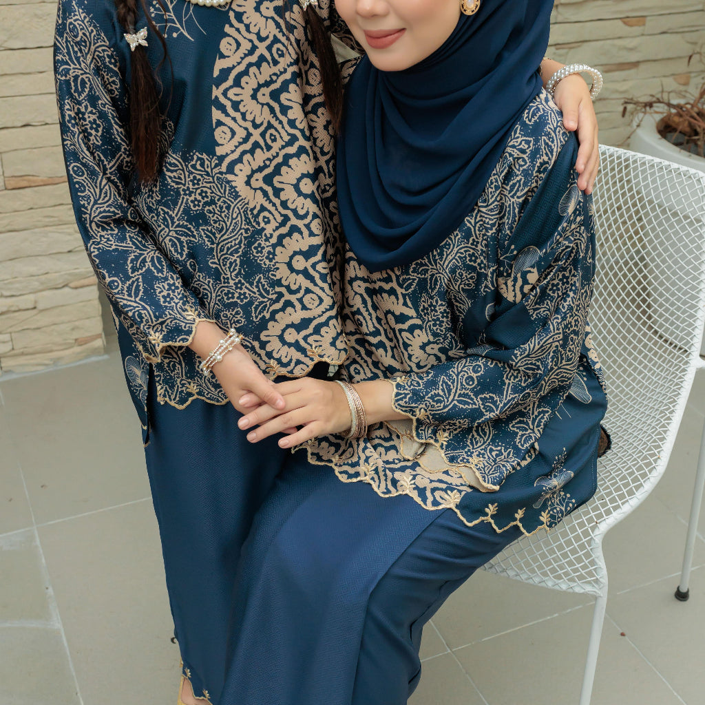 Kurung Teresa