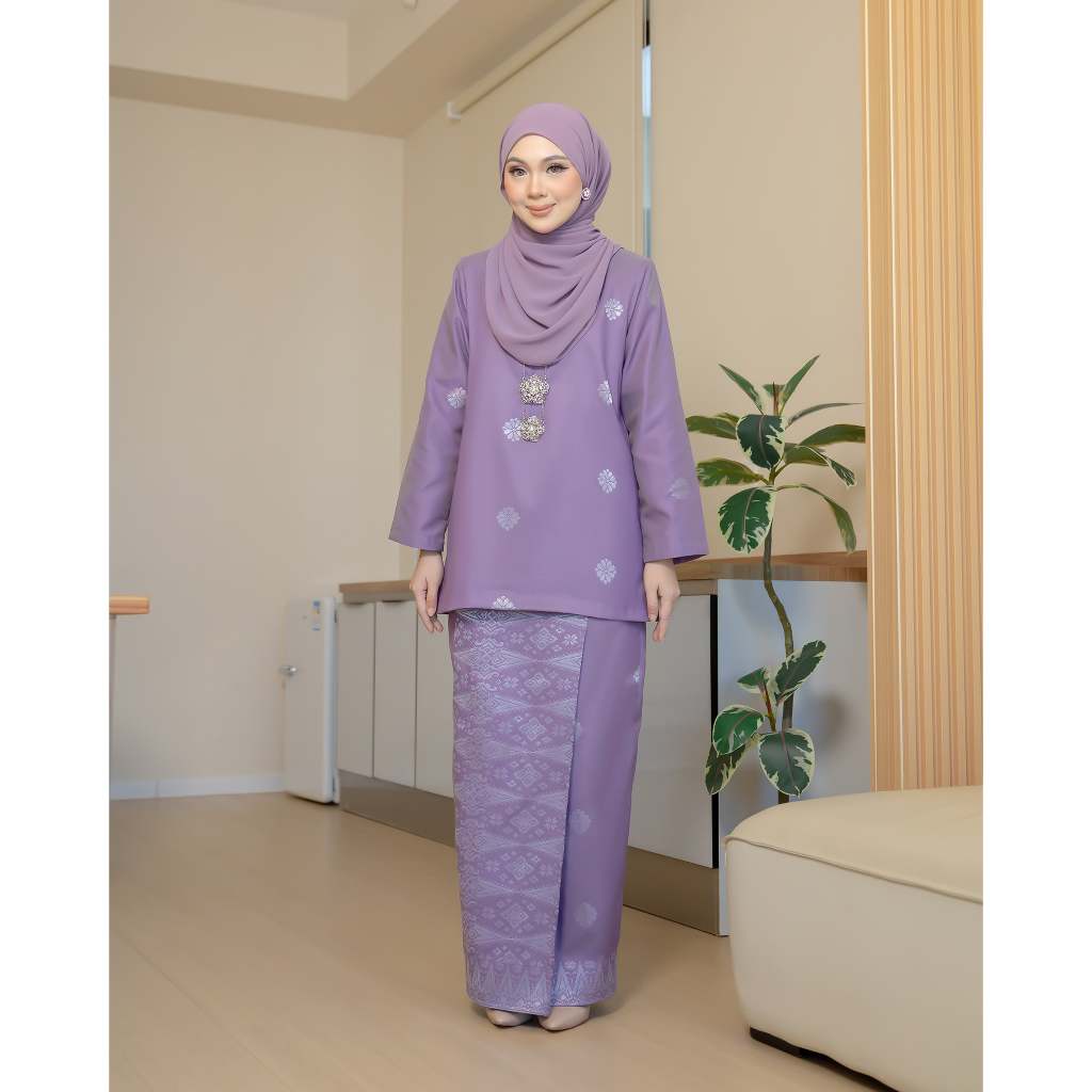 Kurung Ratna