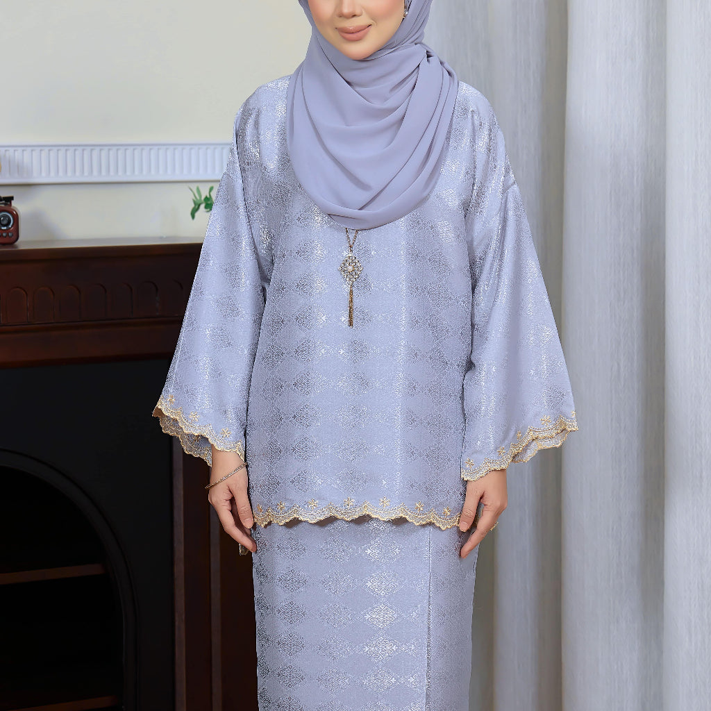 Kurung Dewi