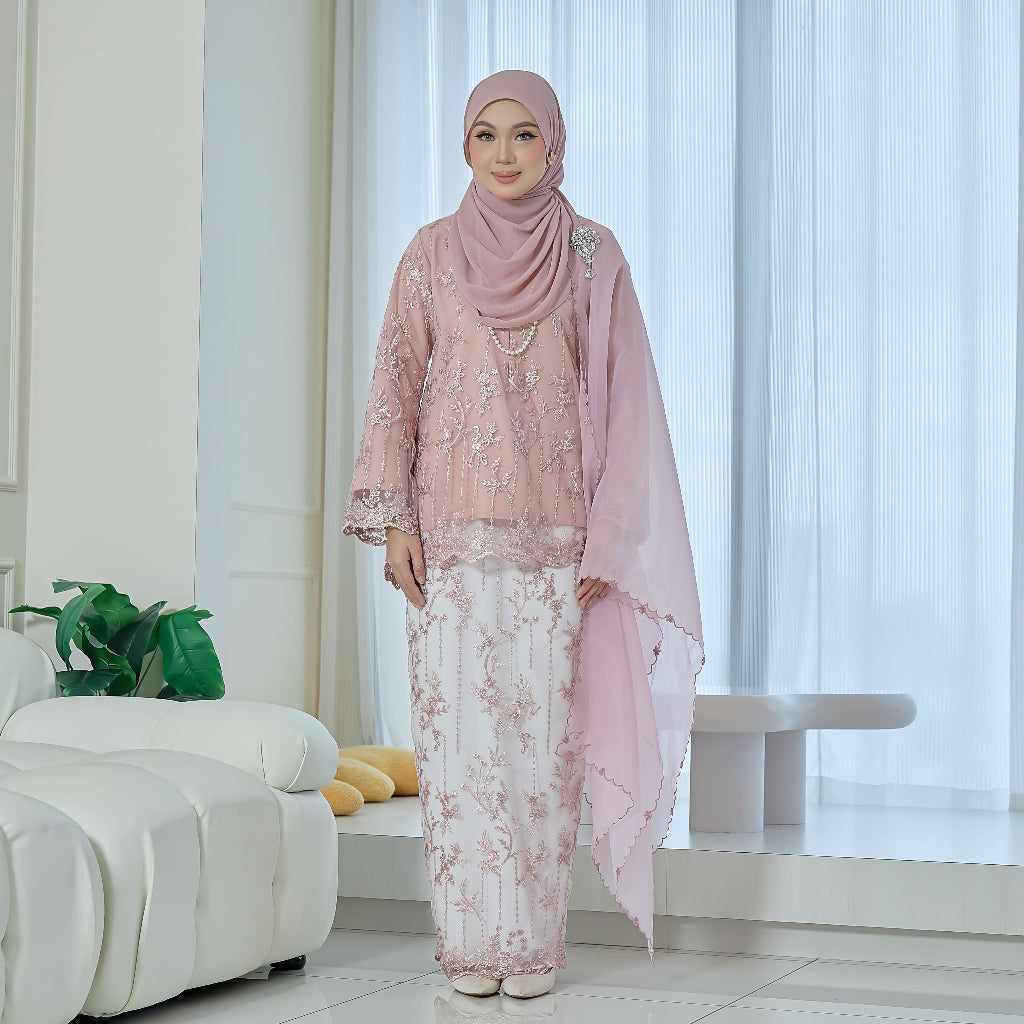 Kurung Viviana